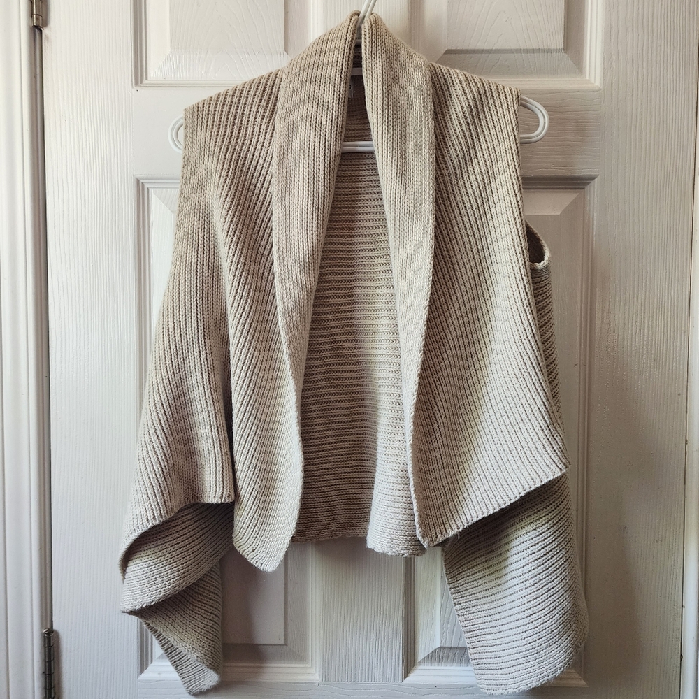 💐2/$25 Chico's Cream Women's Knit Sweater Vest